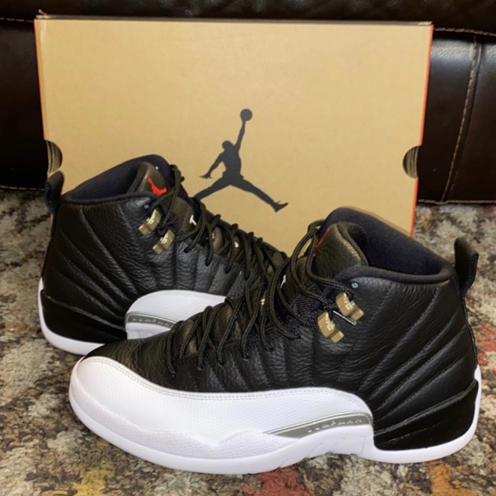 Jordan Retro 12 Playoff